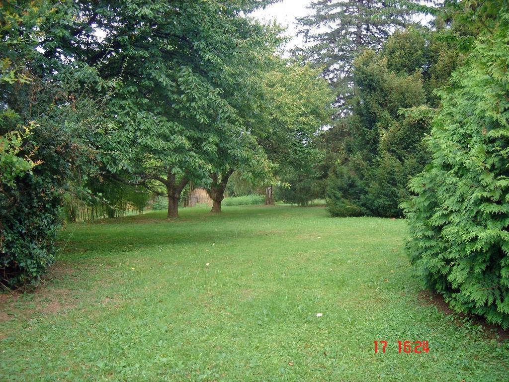 Domaine Des Buis Hotel Albon Exterior foto
