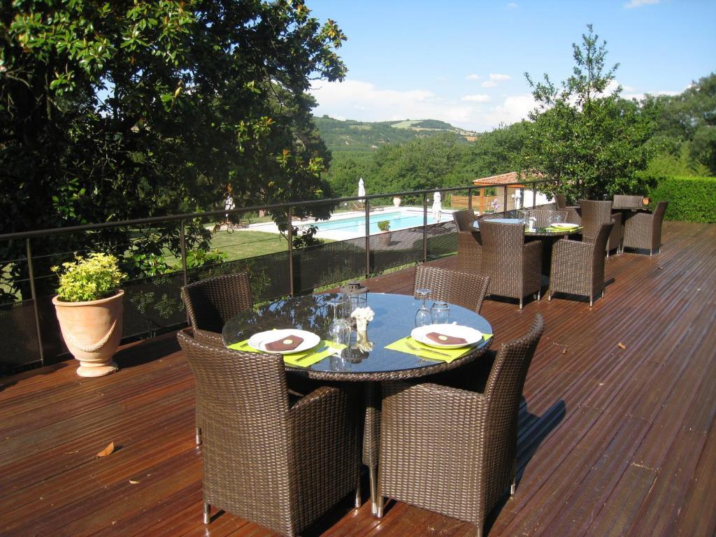 Domaine Des Buis Hotel Albon Exterior foto