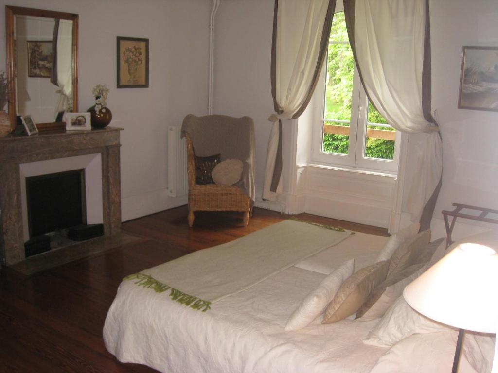 Domaine Des Buis Hotel Albon Habitación foto