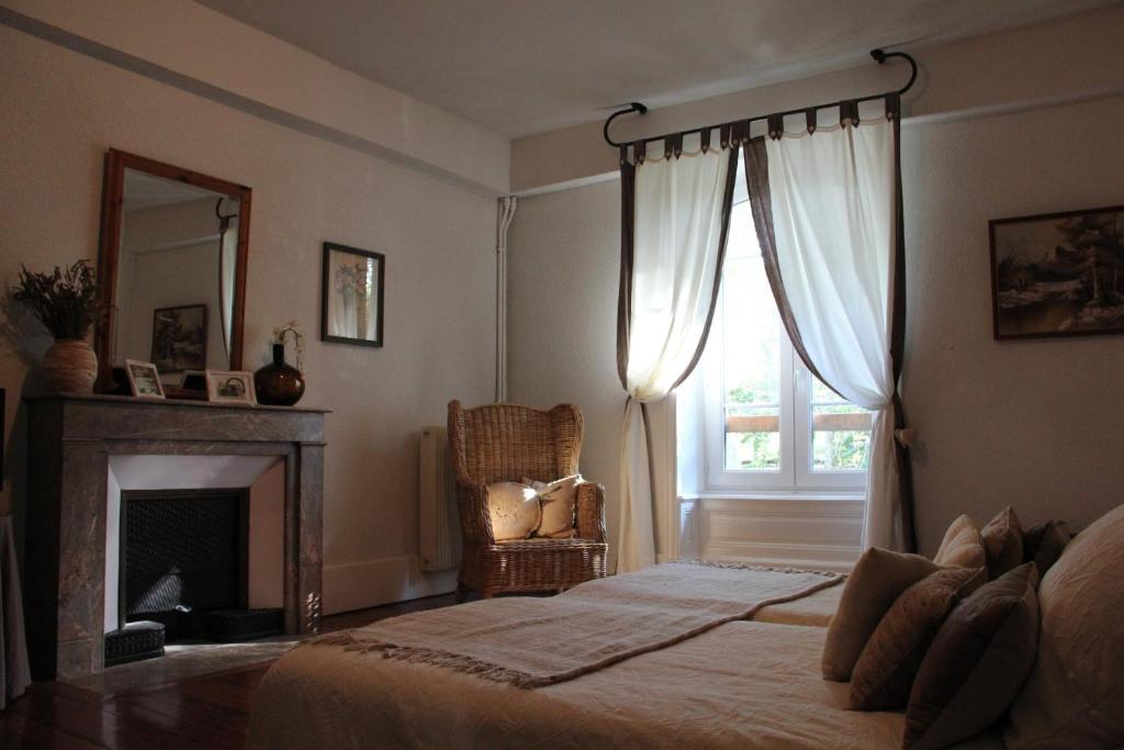 Domaine Des Buis Hotel Albon Habitación foto